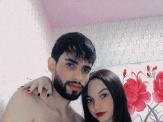 MaximoAndKeyra camshow shows